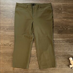 Women’s Banana Republic Straight Olive Pants - Sz 18
